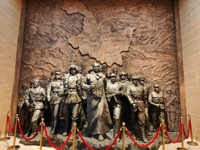  国际米兰青训基地起火，百年历史建筑严重损毁  